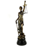 Veľká socha spravodlivosti Justícia zlatá 58cm