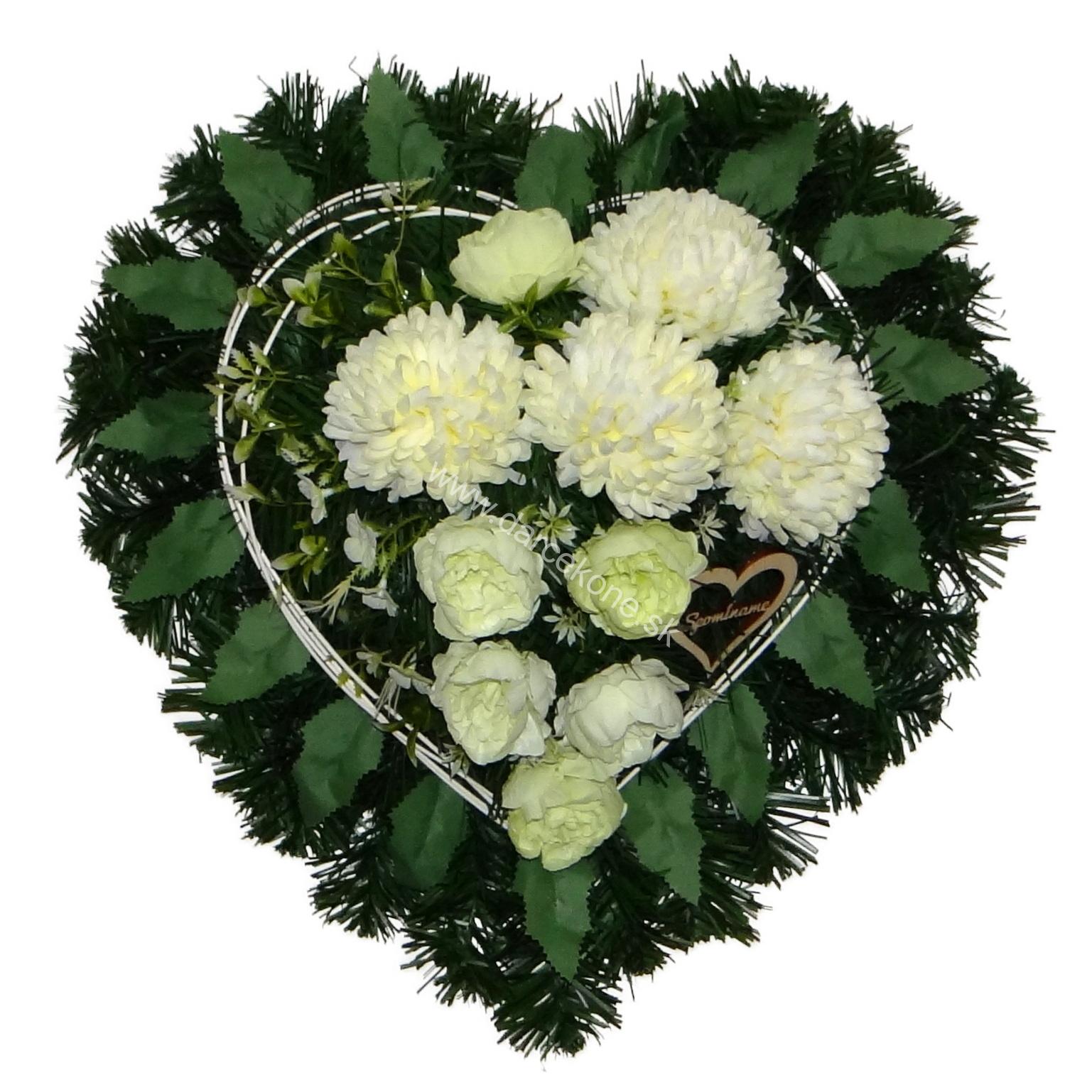 Dekorácia na hrob – srdce so žltými chryzantémami, ružami a dreveným nápisom Spomíname, 47 cm