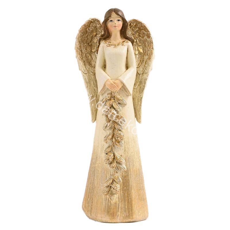 Sviatočný zlatý anjel s girlandou – 18 cm, polyresin