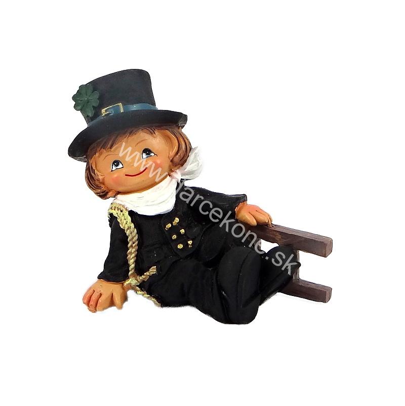 Usmiaty kominár pre šťastie s rebríkom a štvorlístkom 8 cm – milá dekorácia