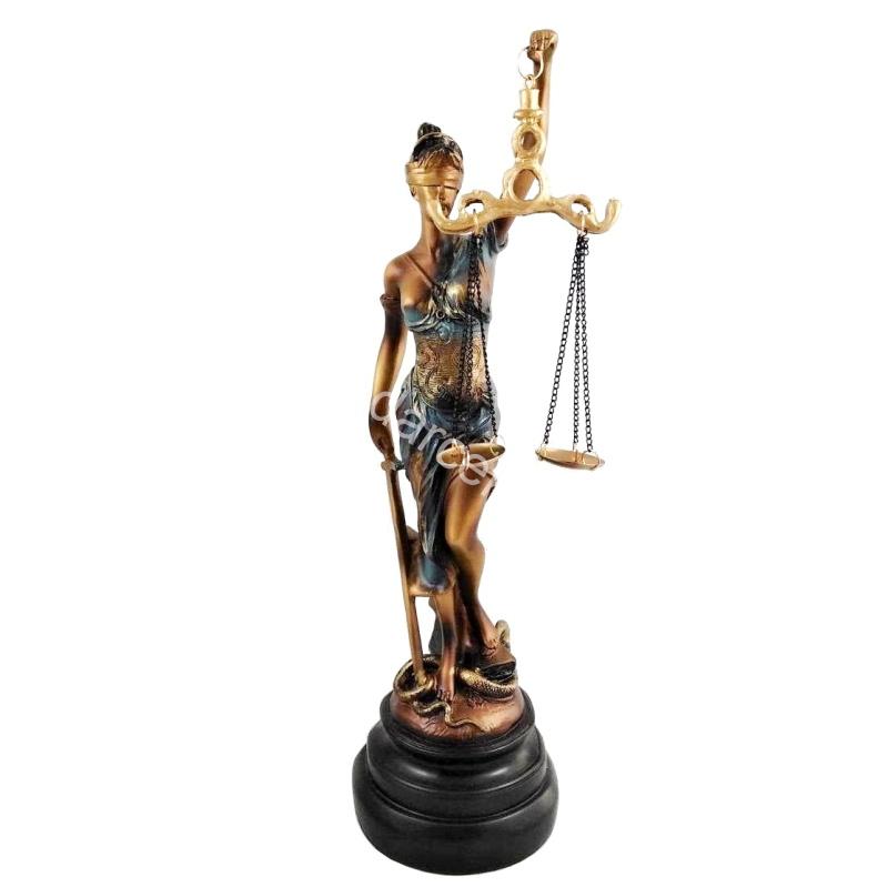 Soška spravodlivosti bohyňa Justícia zlatá 33cm