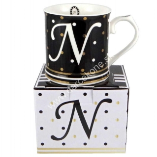 Šálka na kávu čaj s písmenom N